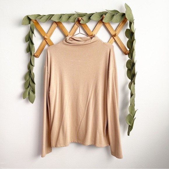 Wilfred Camel Oversized Turtleneck - Picture 1 of 4